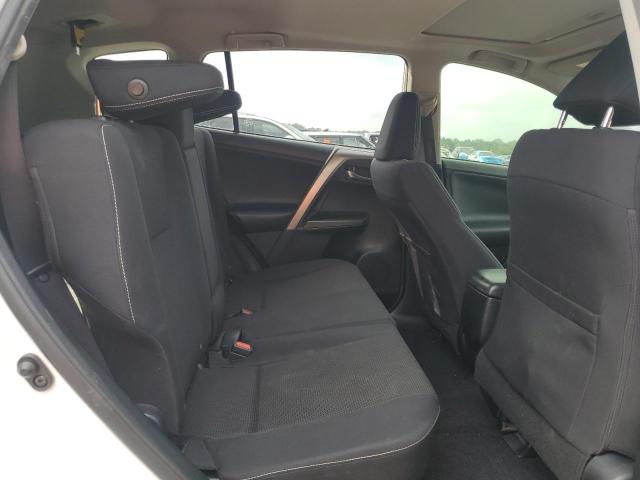 Photo 10 from auction – 2016 TOYOTA RAV4 XLE with VIN JTMWFREV3GJ069917