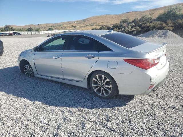 Photo 2 from auction – 2014 HYUNDAI SONATA SE with VIN 5NPEC4AB6EH846129
