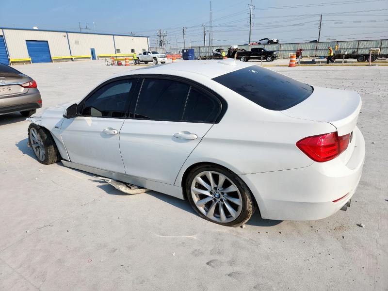 Photo 2 from auction – 2012 BMW 328 I with VIN WBA3A5C52CF257304