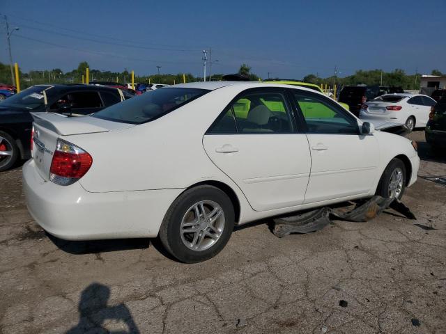Photo 3 from auction – 2005 TOYOTA CAMRY LE with VIN 4T1BE32K75U023538