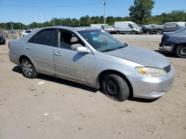 Photo 4 from auction – 2003 TOYOTA CAMRY LE with VIN 4T1BE32K33U127862