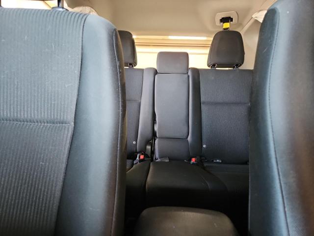 Photo 10 from auction – 2018 TOYOTA RAV4 LE with VIN 2T3BFREV3JW852436