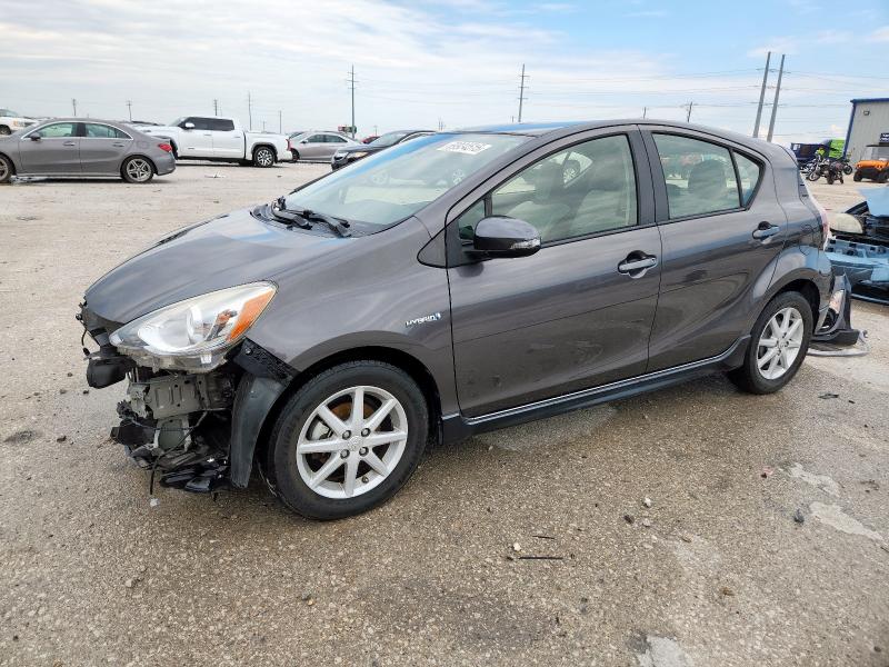 TOYOTA PRIUS C 2017 with VIN JTDKDTB3XH1597640 - Photo from auction