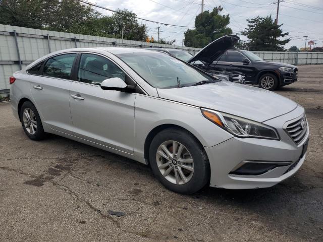 Photo 4 from auction – 2016 HYUN SONATA SE with VIN 5NPE24AF4GH368401