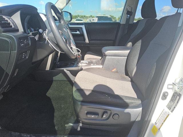 Photo 7 from auction – 2023 TOYOTA 4RUNNER SR with VIN JTEEU5JRXP5294634