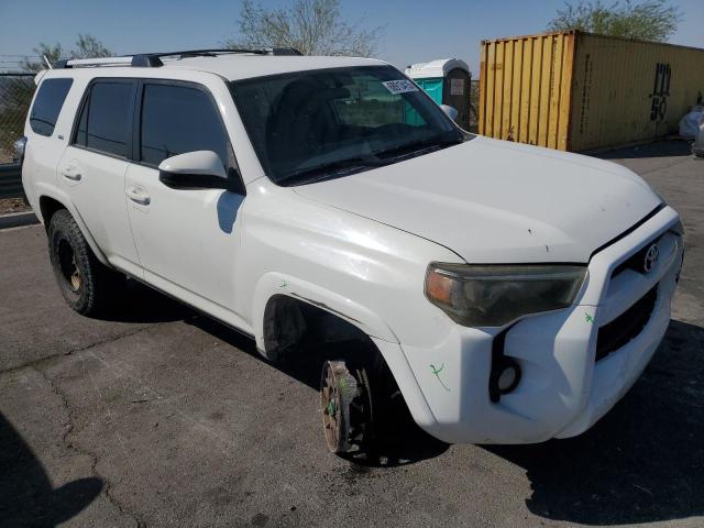 Photo 4 from auction – 2019 TOYOTA 4RUNNER SR with VIN JTEBU5JRXK5668963