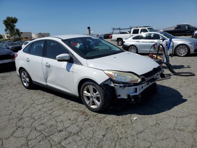 Photo 4 from auction – 2014 FORD FOCUS SE with VIN 1FADP3F22EL199295