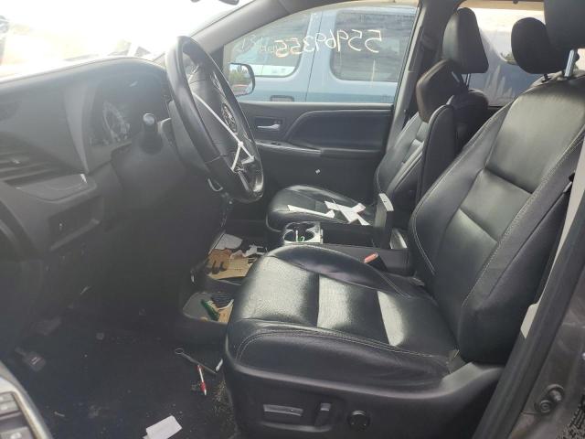 Photo 7 from auction – 2018 TOYOTA SIENNA SE with VIN 5TDXZ3DC6JS951666