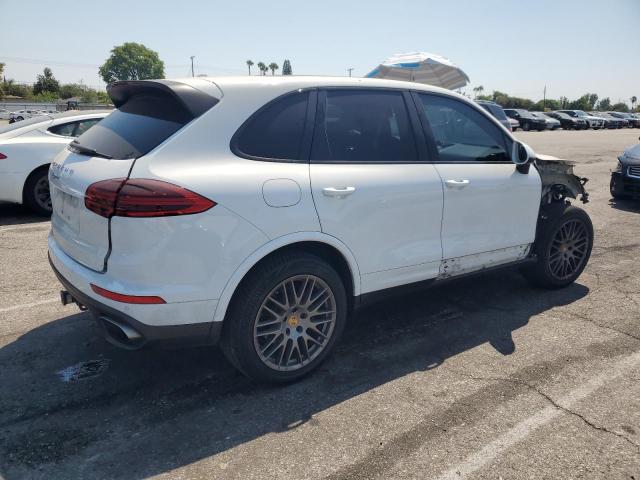 Photo 3 from auction – 2017 PORSCHE CAYENNE with VIN WP1AA2A28HKA81924