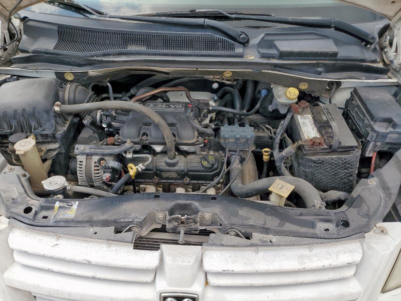 Photo 12 from auction – 2010 DODGE GRAND CARA with VIN 2D4RN4DE2AR144455