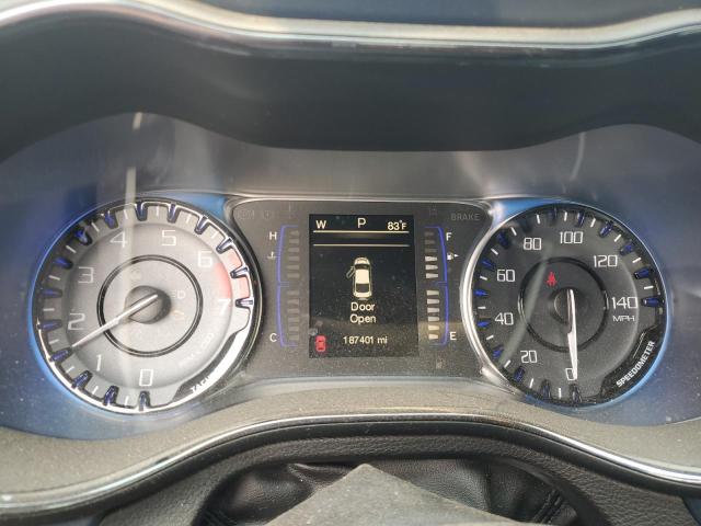 Photo 9 from auction – 2015 CHRYSLER 200 S with VIN 1C3CCCBB8FN675261