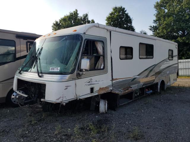 Photo 2 from auction – 2000 FREIGHTLINER CHASSIS X with VIN 4UZ6XFBC3YCG23203