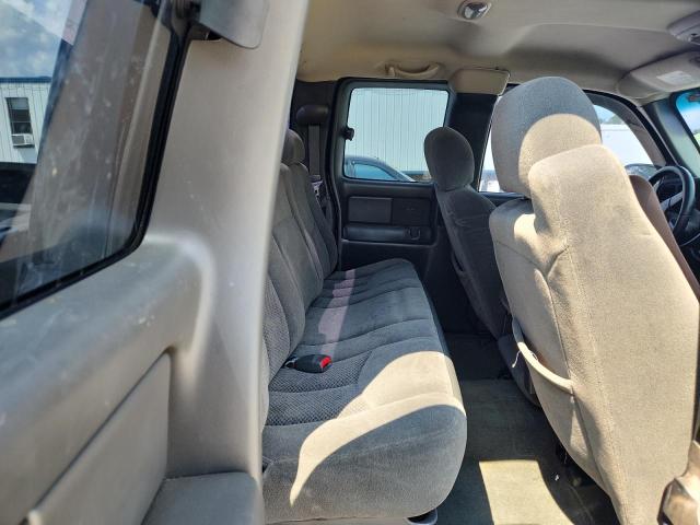 Photo 10 from auction – 2004 CHEVROLET SILVERADO with VIN 2GCEC19V441200973