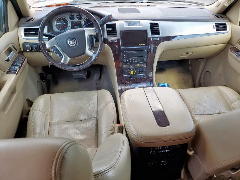 Photo 8 from auction – 2010 CADILLAC ESCALADE P with VIN 1GYUCCEF3AR151994