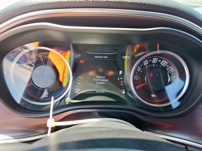 Photo 9 from auction – 2018 DODGE CHALLENGER with VIN 2C3CDZAG0JH287018