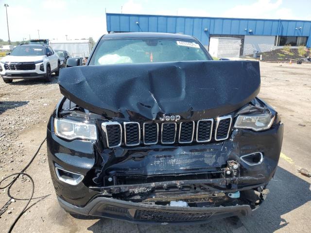 Photo 5 from auction – 2017 JEEP GRAND CHER with VIN 1C4RJFAG3HC679016