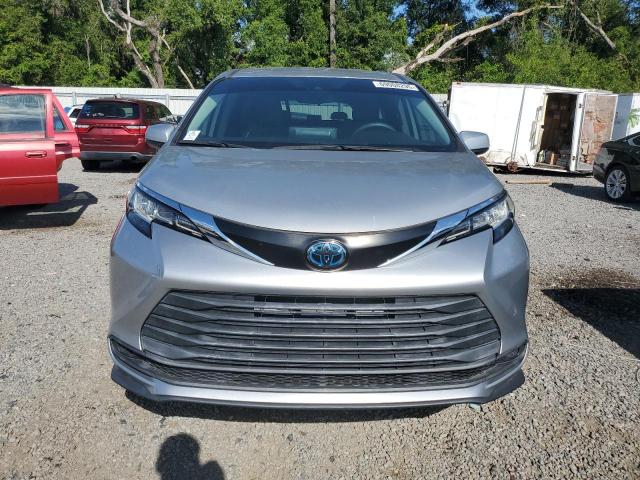 Photo 5 from auction – 2022 TOYOTA SIENNA LE with VIN 5TDKRKEC8NS079788