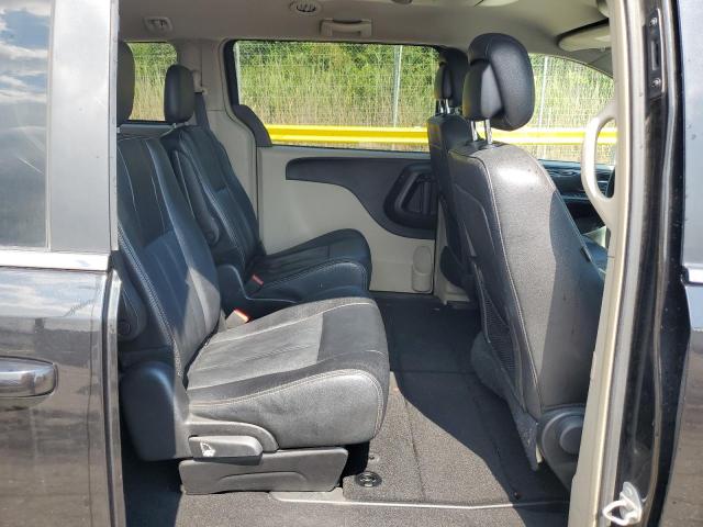 Photo 11 from auction – 2016 CHRYSLER TOWN & COU with VIN 2C4RC1BG8GR291328