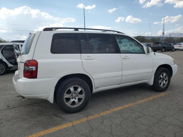 Photo 3 from auction – 2005 TOYOTA HIGHLANDER with VIN JTEGP21A450049718