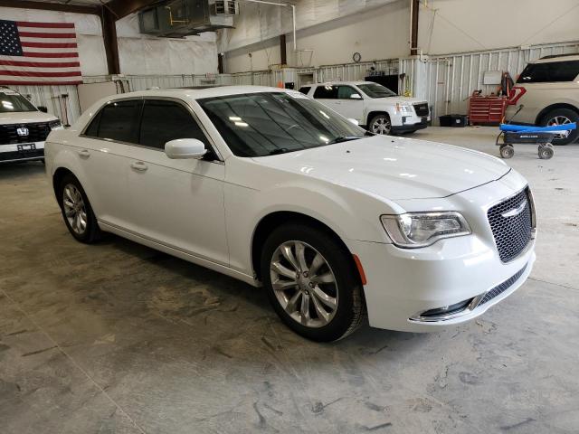 Photo 4 from auction – 2016 CHRYSLER 300 LIMITE with VIN 2C3CCARG9GH296401