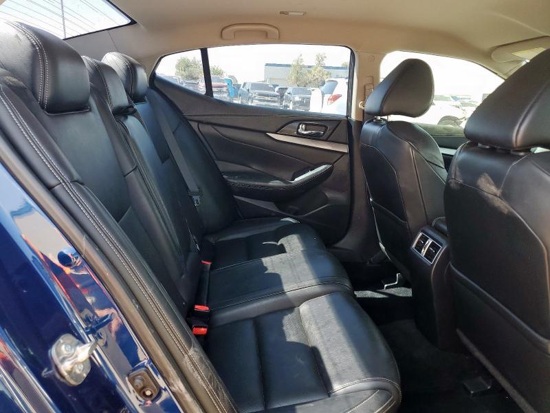 Photo 10 from auction – 2018 NISSAN MAXIMA 3.5 with VIN 1N4AA6AP4JC384726