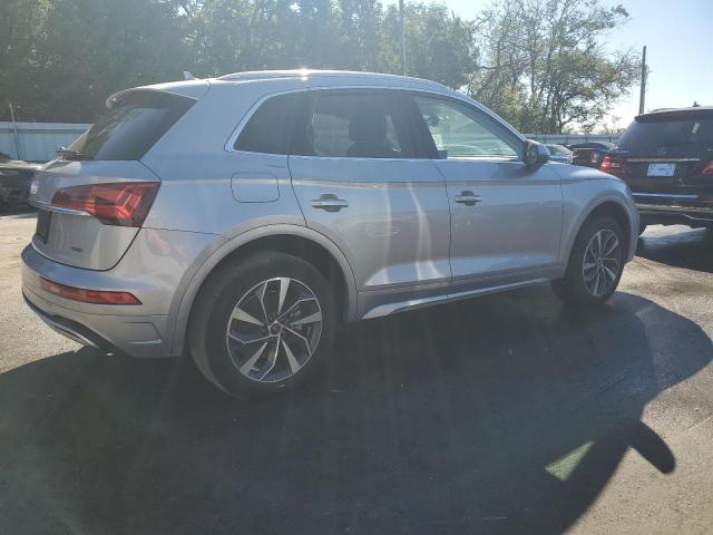Photo 3 from auction – 2021 AUDI Q5 PREMIUM with VIN WA1BAAFY1M2087145