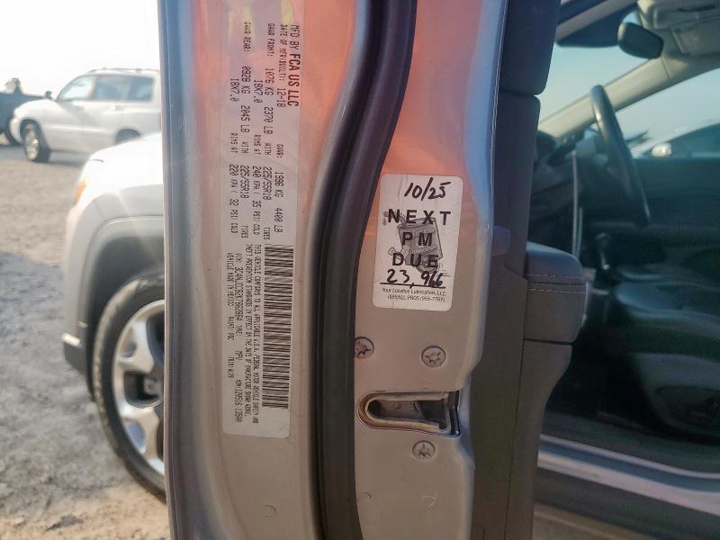 Photo 14 from auction – 2019 JEEP COMPASS LI with VIN 3C4NJCCB2KT662864