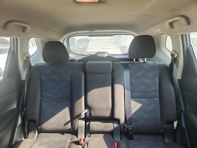 Photo 10 from auction – 2015 NISSAN ROGUE S with VIN KNMAT2MV5FP566930