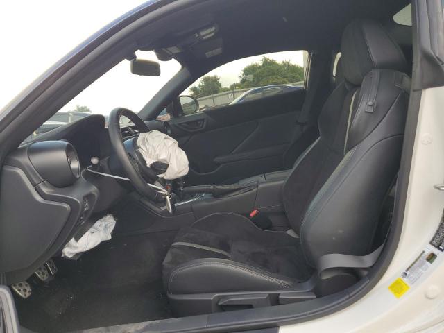 Photo 7 from auction – 2024 TOYOTA GR 86 PREM with VIN JF1ZNBE17R9760091