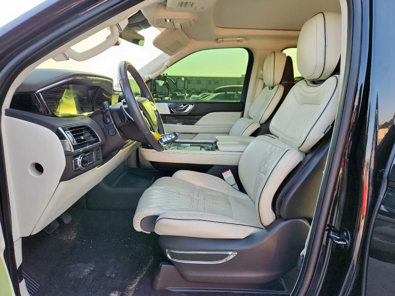 Photo 7 from auction – 2020 LINCOLN NAVIGATOR with VIN 5LMJJ2TT1LEL17403
