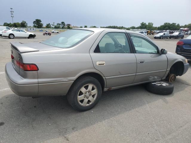 Photo 3 from auction – 1997 TOYOTA CAMRY CE with VIN 4T1BG22K6VU065896