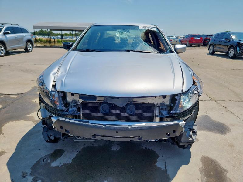 Photo 5 from auction – 2010 HONDA ACCORD LX with VIN 1HGCP2F33AA072359