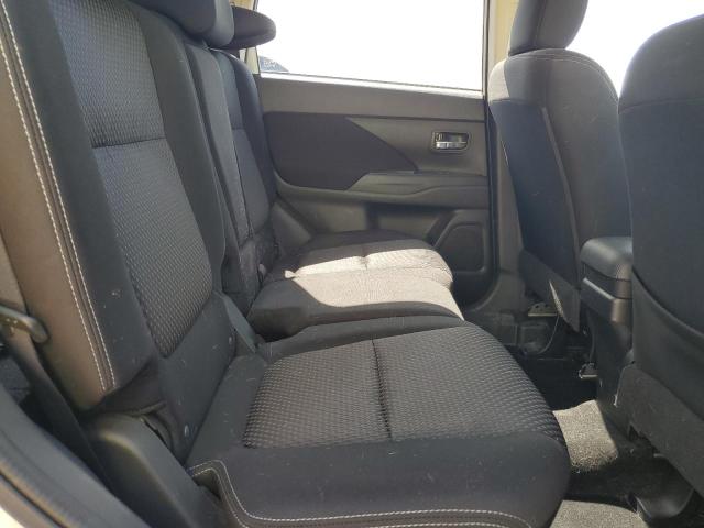 Photo 11 from auction – 2016 MITSUBISHI OUTLANDER with VIN JA4AZ3A39GZ019747