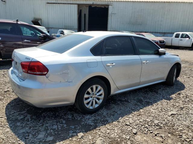 Photo 3 from auction – 2013 VOLKSWAGEN PASSAT S with VIN 1VWAP7A34DC004331