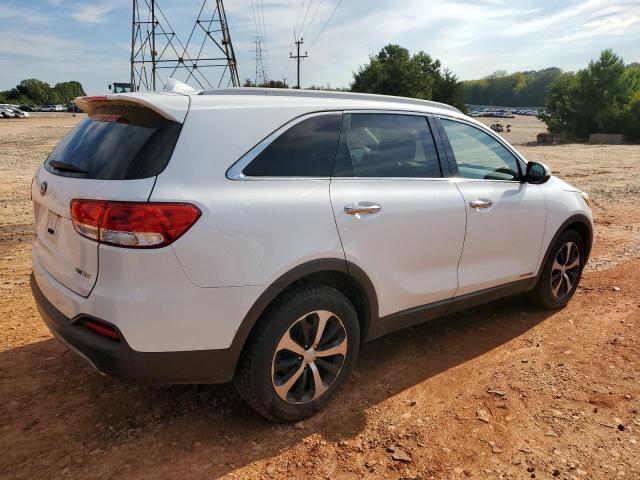 Photo 3 from auction – 2017 KIA SORENTO EX with VIN 5XYPHDA57HG289232