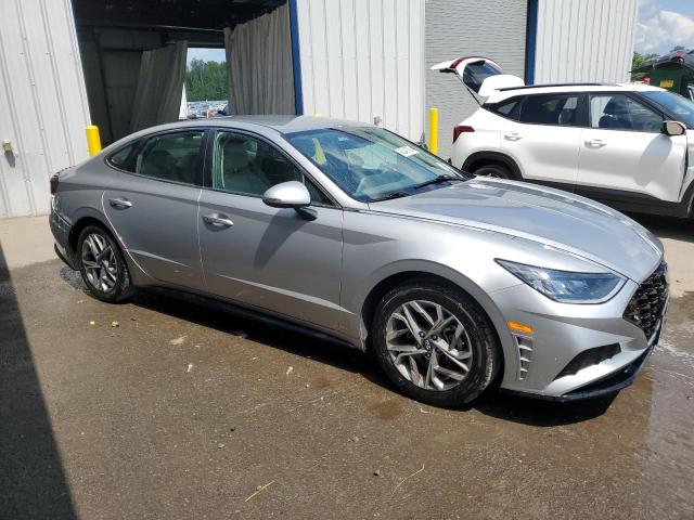 Photo 4 from auction – 2021 HYUNDAI SONATA SEL with VIN 5NPEL4JA2MH066439