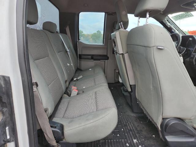 Photo 10 from auction – 2017 FORD F250 SUPER with VIN 1FT7X2B69HEF37889