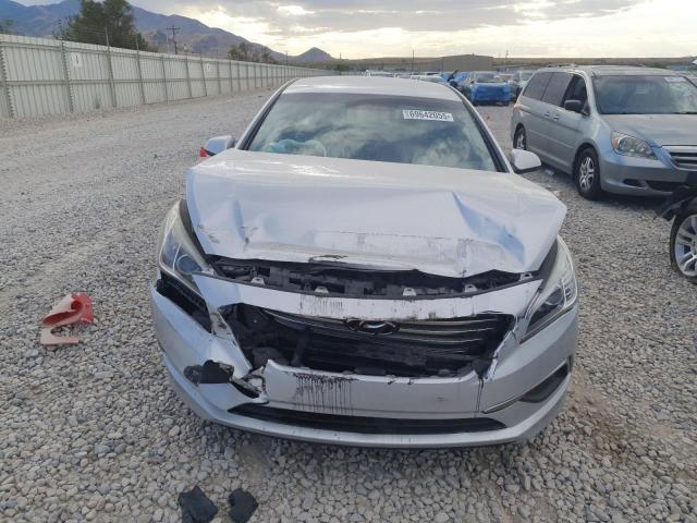 Photo 5 from auction – 2016 HYUNDAI SONATA SE with VIN 5NPE24AF1GH359073