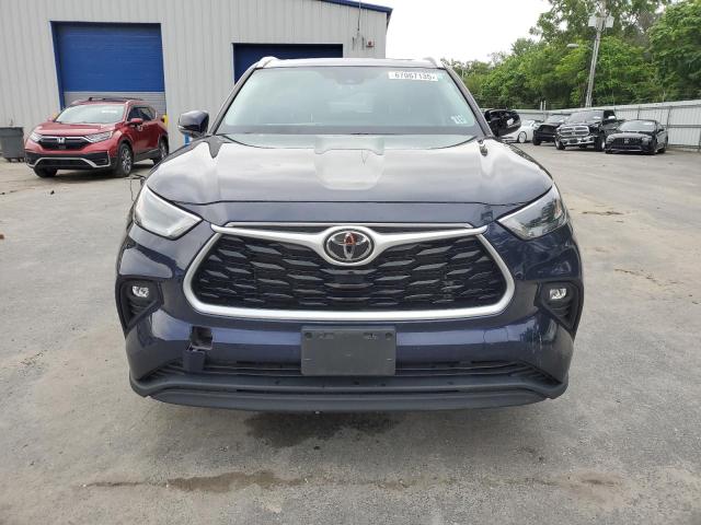 Photo 5 from auction – 2022 TOYOTA HIGHLANDER with VIN 5TDGZRBH3NS573796