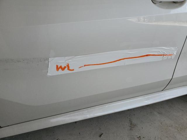 Photo 13 from auction – 2019 BMW X5 XDRIVE4 with VIN 5UXCR6C53KLL27344
