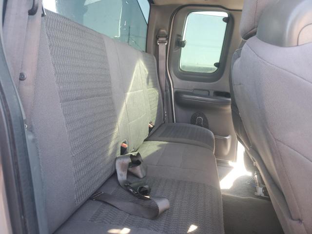 Photo 10 from auction – 2003 FORD F150 with VIN 2FTRX17W43CA74179