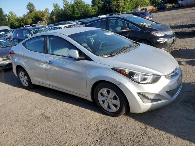 Photo 4 from auction – 2016 HYUNDAI ELANTRA SE with VIN 5NPDH4AE0GH699672
