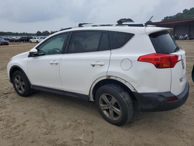 Photo 2 from auction – 2015 TOYOTA RAV4 XLE with VIN JTMRFREV5FD128752