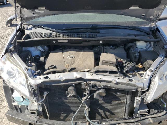 Photo 12 from auction – 2018 TOYOTA SIENNA LE with VIN 5TDJZ3DC2JS198482