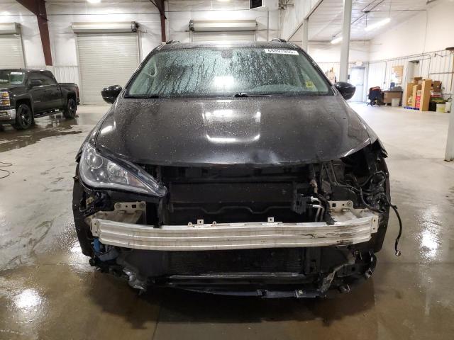 Photo 5 from auction – 2017 CHRYSLER PACIFICA T with VIN 2C4RC1BG7HR702669