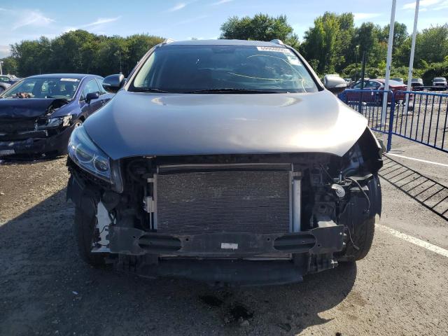 Photo 5 from auction – 2016 KIA SORENTO EX with VIN 5XYPHDA52GG088577