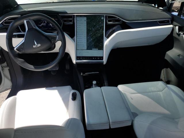 Photo 8 from auction – 2017 TESLA MODEL X with VIN 5YJXCBE28HF061119