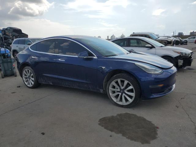 Photo 4 from auction – 2018 TESLA MODEL 3 with VIN 5YJ3E1EBXJF088265