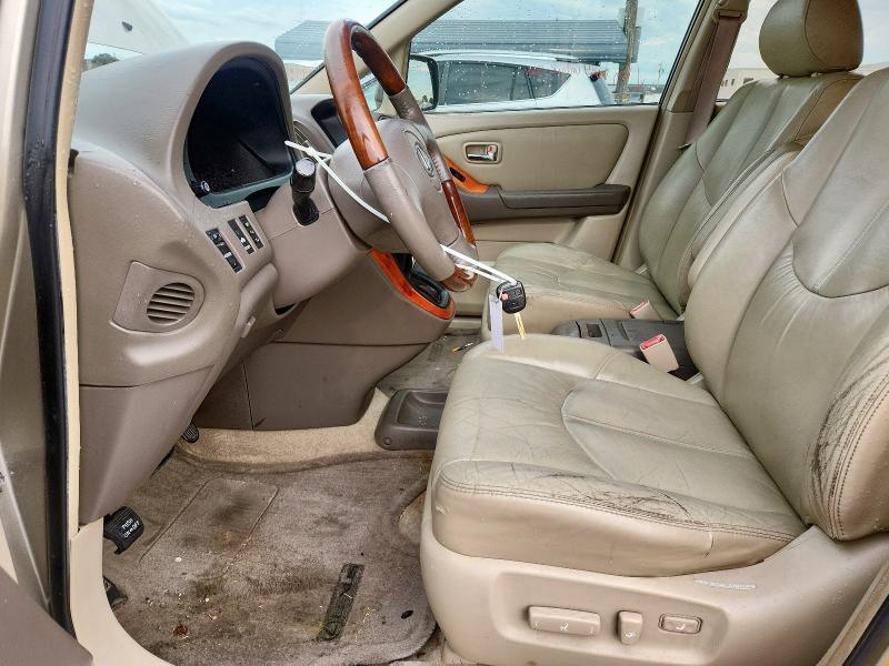 Photo 7 from auction – 2001 LEXUS RX 300 with VIN JTJHF10UX10234607