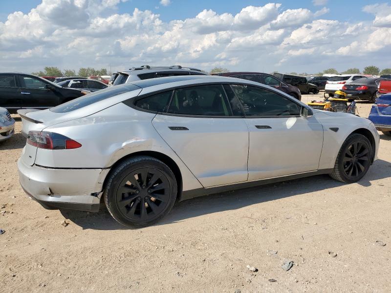 Photo 3 from auction – 2014 TESLA MODEL S with VIN 5YJSA1H15EFP38605
